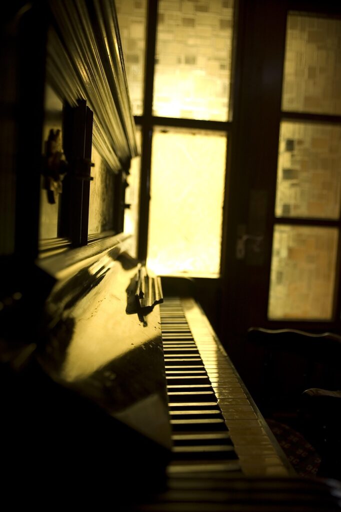 piano, music, instrument, sound, keyboard, entertainment, keys, black, classical, vintage, atmosphere, ebony, ivory, black music, black vintage, black piano, black keyboard, black key